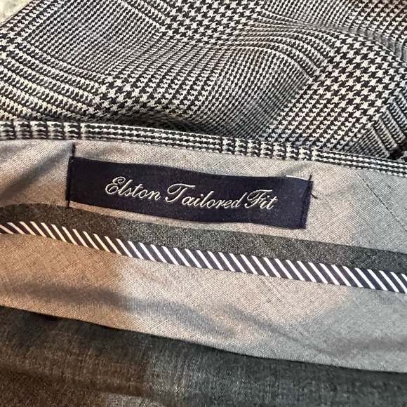 Lands’ End plaid dress pants - size 38 - Picture 4 of 5